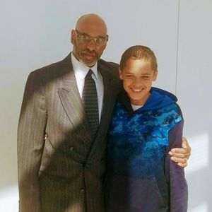 Meet your Posher, Stewart